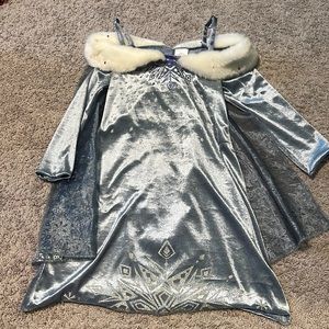 Frozen Elsa dress up gown